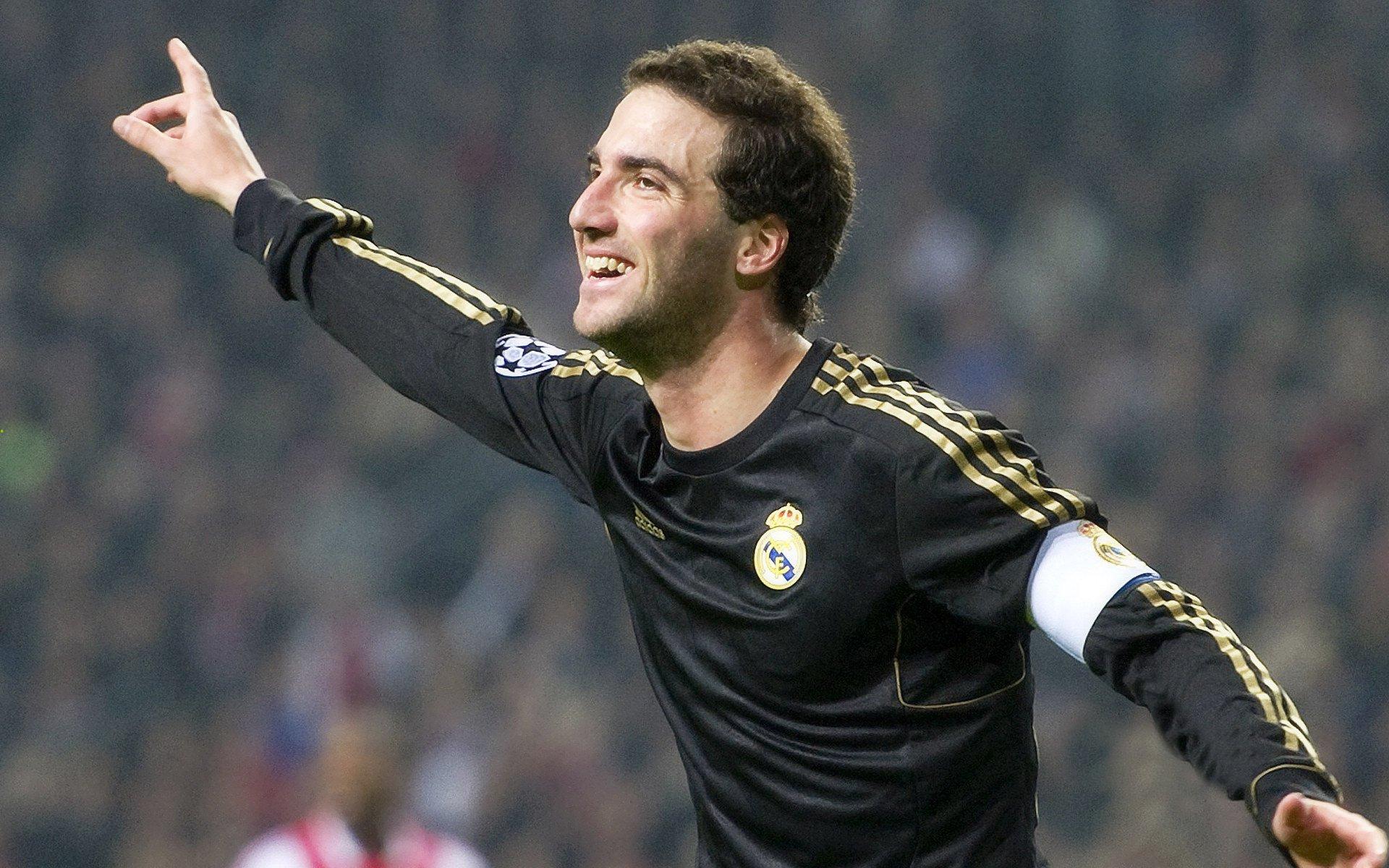 国乒包揽世乒赛五冠 马龙樊振东巅峰对决引爆全场